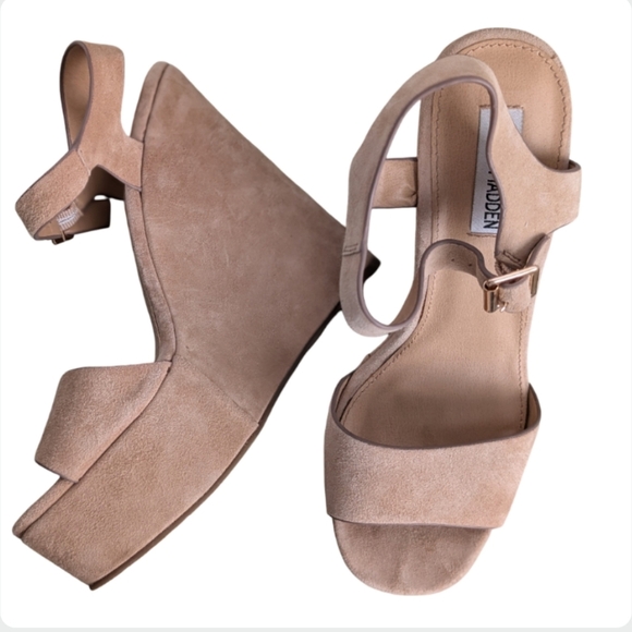 Steve Madden Erica Tan Wedge Sandals Size 9 - Picture 7 of 9